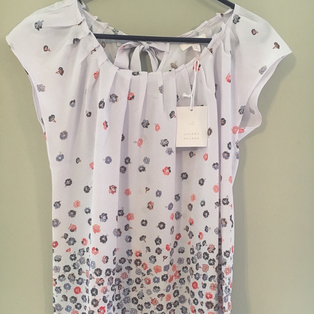 Lauren Conrad Blouse ***NEW***